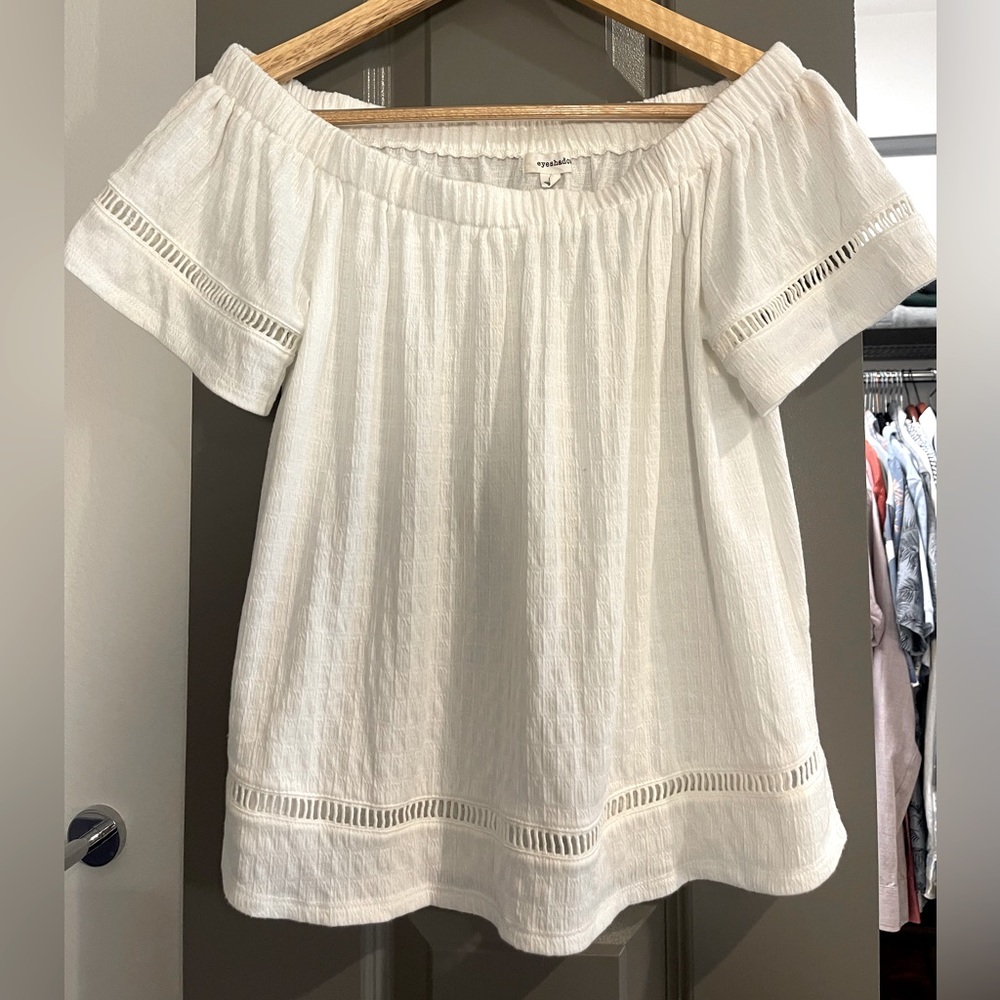 White Off the Shoulder Blouse with Box Stich | Women’s Size Small